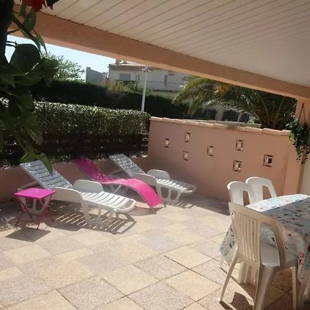 Domaine De A 600m De La 3 Climatisees, 7 Couchages, Wifi, Terrasse, Parking, Animations Et Piscines En Supplement Lrpdsr8 *