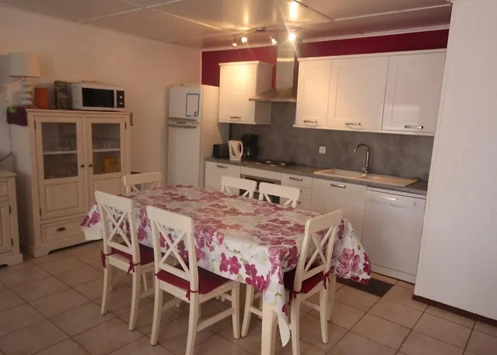 Villa Domaine De A 600m De La 3 Climatisees, 7 Couchages, Wifi, Terrasse, Parking, Animations Et Piscines En Supplement Lrpdsr8 Portiragnes