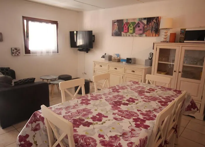 Domaine De A 600m De La 3 Climatisees, 7 Couchages, Wifi, Terrasse, Parking, Animations Et Piscines En Supplement Lrpdsr8 Villa Portiragnes